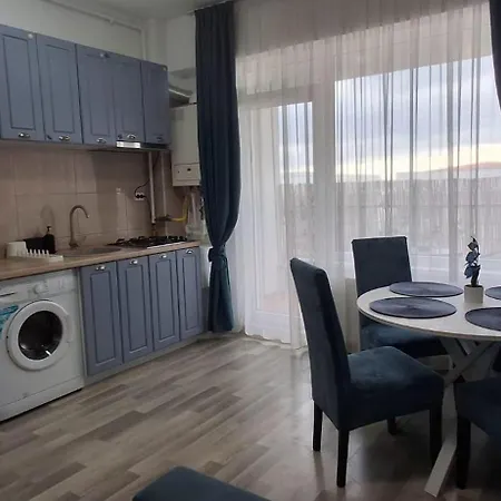 Costa Apartment *