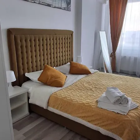 Costa Apartment *
