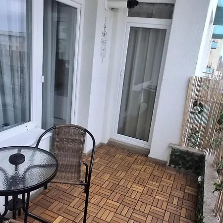 Costa Mamaia