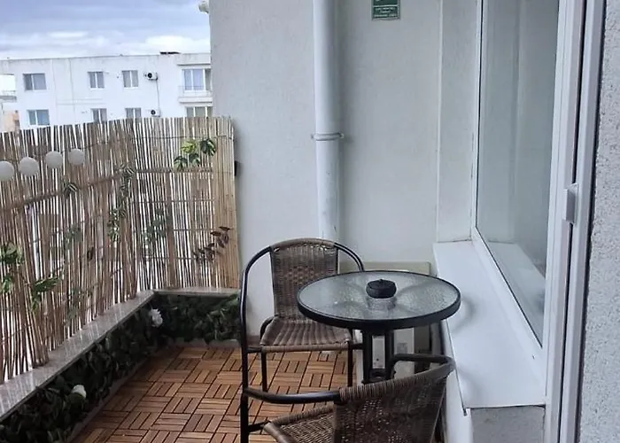 Costa * مامايا